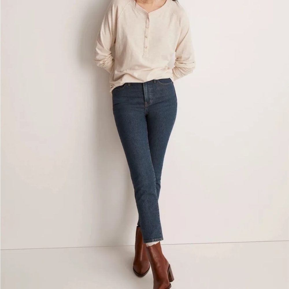 Madewell The Perfect Vintage Jean. US Women’s size 29 Tall.